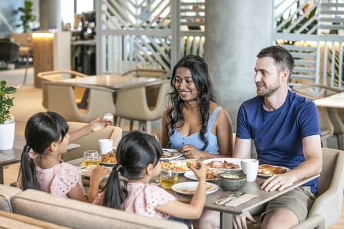 Holiday Inn Express & Suites Sunshine Coast by IHG, Breakfast area