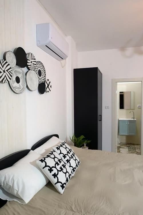 City Center Rooms, Room