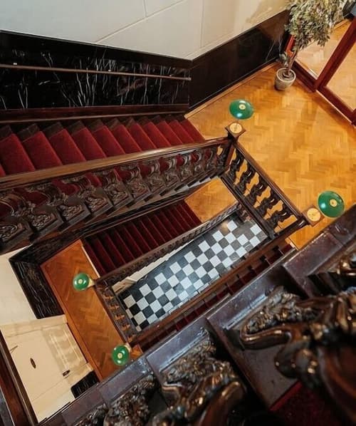 The Velvet Lodge, Reception