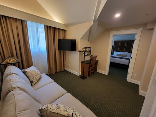 Kilmorey Lodge, Room