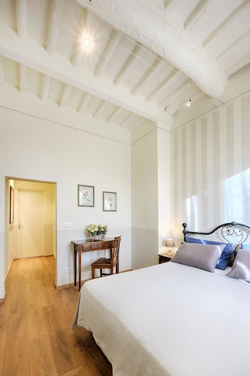 I merli di Ada, Room