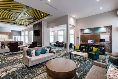 Hilton Garden Inn St. Augustine Historic District, Lobby