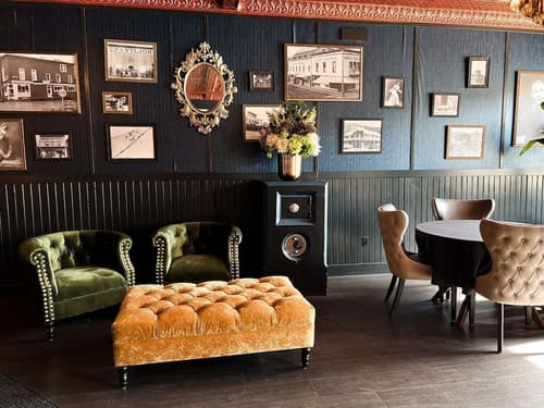 Midnight Sun, a Coast Hotel, Lobby