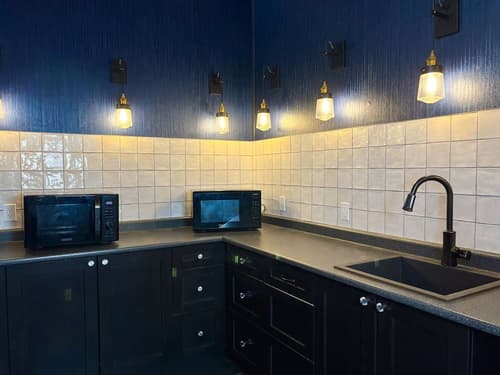 Midnight Sun, a Coast Hotel, Lobby