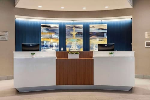 Cambria Hotel Savannah Downtown Historic District, Lobby