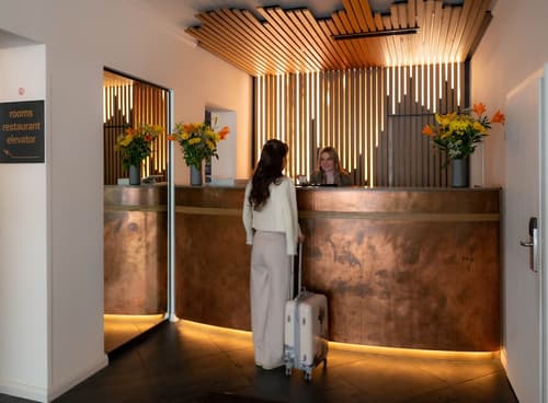 Florum Hotel, Reception