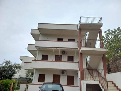 Remarkable 2-bed Apartment in Dhermi, Primary image