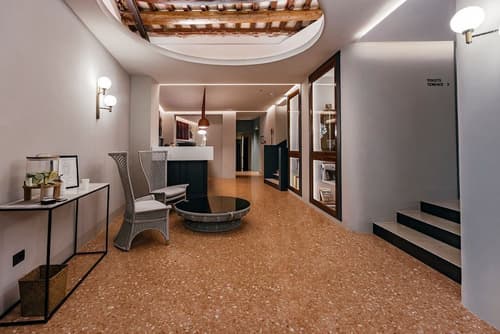 Hotel Priori Secret Garden, Reception