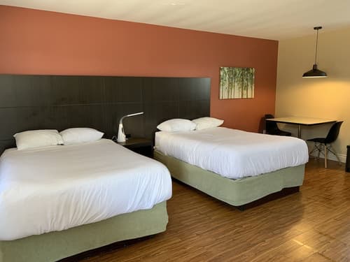 Parlee Beach Motel, Room