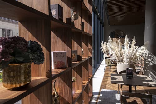 Mercure Debrecen, Reception