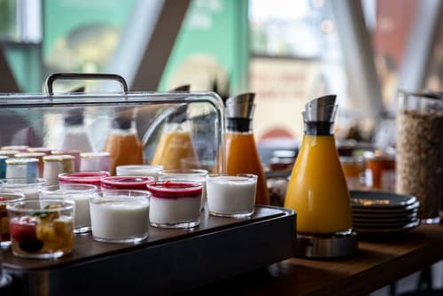 Best Western M-Treize Paris Asnieres, Breakfast buffet