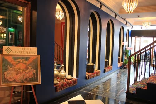 Think Hotel, Reception