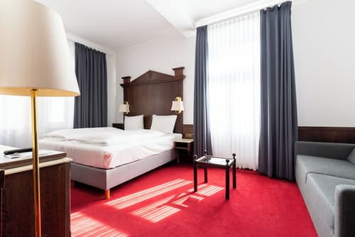 Hotel zum Ritter St. Georg, Room