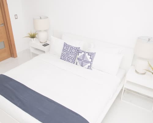 BG Luxury Rentals, Room