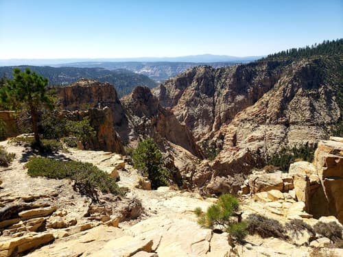 Canyons of Escalante RV Park, Hiking