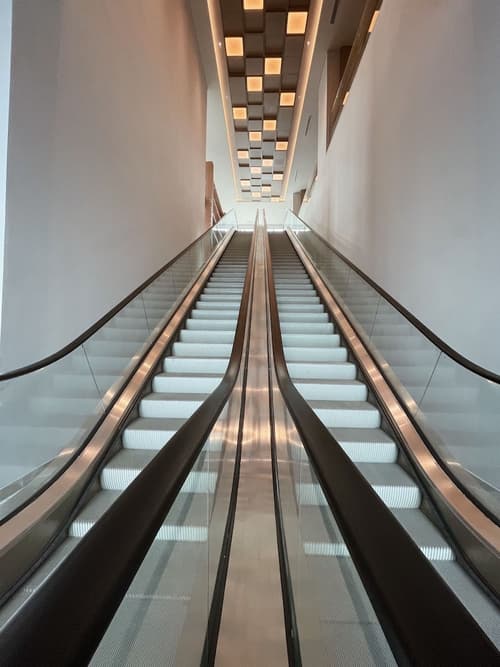 Ra Suites Simatupang, Reception