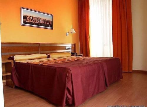 ELE Mirador de Santa Ana, Room