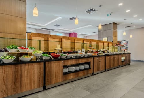 Ramada Plaza by Wyndham Izmir, Breakfast area