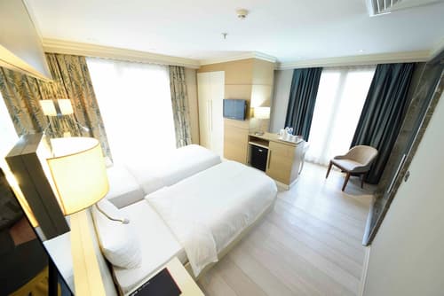 Hotel Le Mirage, Room