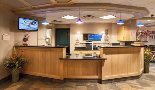 Park Point Marina Inn, Reception