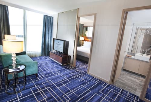 Dorsett Tsuen Wan, Hong Kong, Room