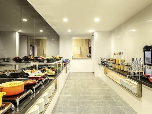 ibis Adelaide, Breakfast area