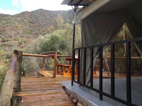Old Mill Lodge, Working Ostrich Farm & Restaurant, Oudtshoorn, Room