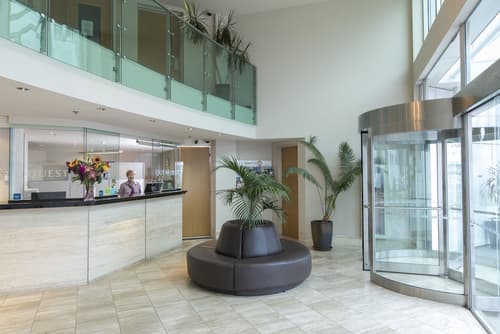 Quest on Durham, Interior entrance