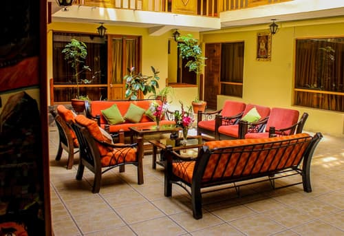 San Blas Plaza Inn, Lobby sitting area