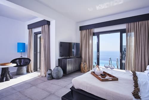 Myconian Utopia Relais & Chateaux, Room