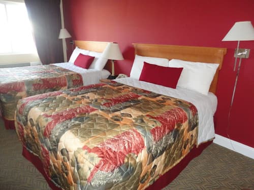 Sahara Courtyard Inn Penticton, Room