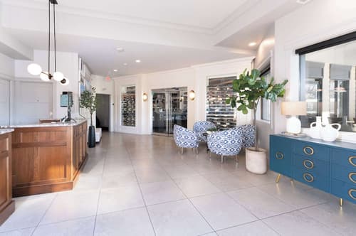 Prestige Beach House, WorldHotels Crafted, Lobby