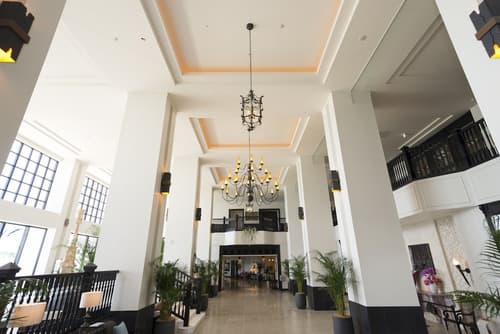 Hotel Monterey Okinawa Spa & Resort, Lobby