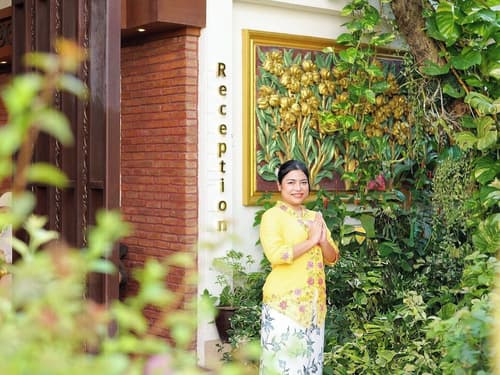 Quality Beach Resorts and Spa Patong, Reception