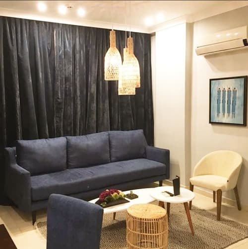 Mikhael's Hotel, Lobby lounge