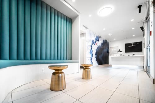 Urban Boutique Hotel, Reception