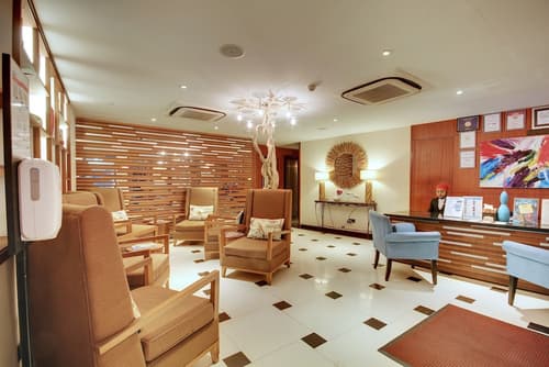 The Somerset Hotel, Lobby sitting area