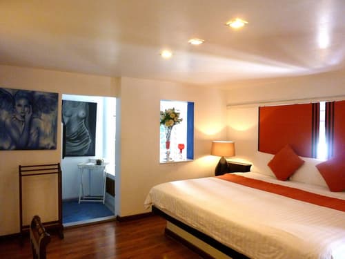 Baipho Lifestyle, Room