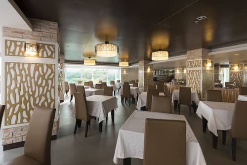 Chanalai Hillside Resort, Karon Beach, Breakfast area