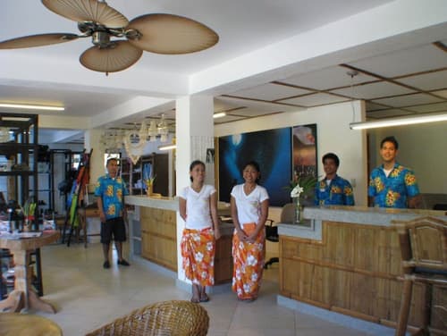 Dolphin House, Reception