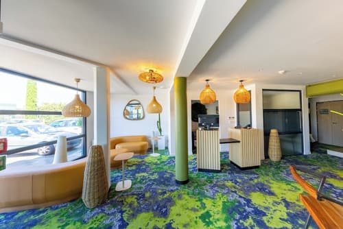 Hôtel Pont Rouge, Carcassonne, Reception