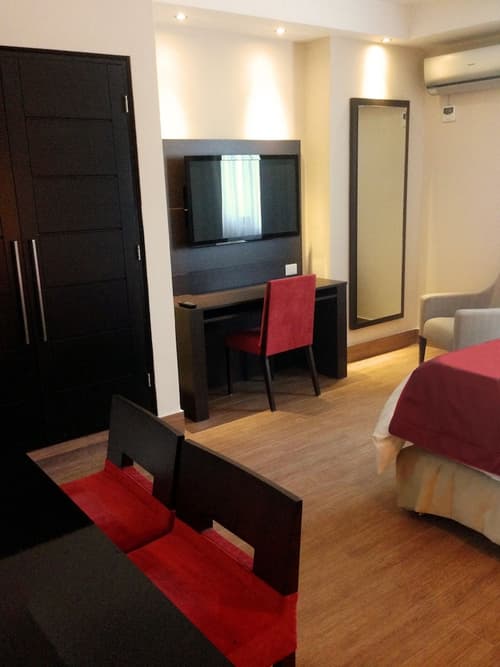 Principe Hotel and Suites, Room