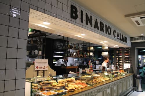 Stelle Hotel The Businest, Lounge