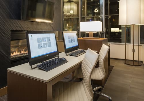 Hyatt Place Portland Downtown - Old Port Square, Lobby sitting area