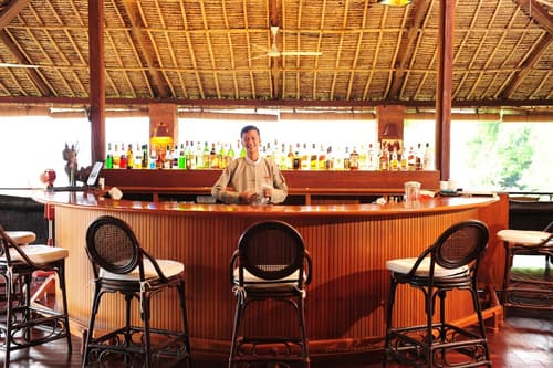 Bagan Thiripyitsaya Sanctuary Resort, Bar (on property)