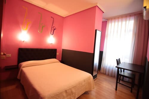 Hotel Valencia de la Música, Room