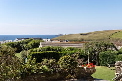 Well Parc Hotel, Garden