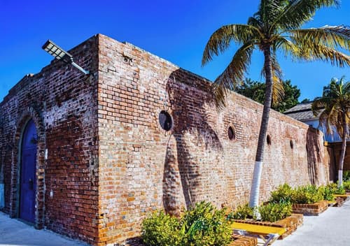 Grand Hotel Excelsior Port Royal, Exterior