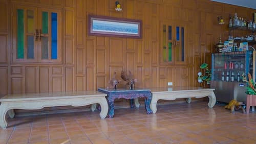 Korbua House, Reception