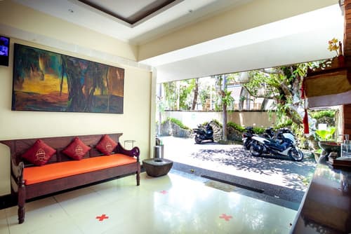 Lumbung Sari Hotel, Lobby sitting area